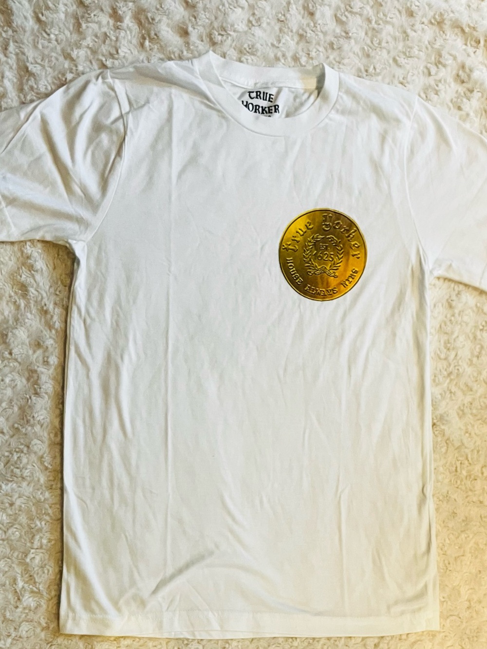 True Yorker official NYC brand Crew Neck T-Shirt. Brand new